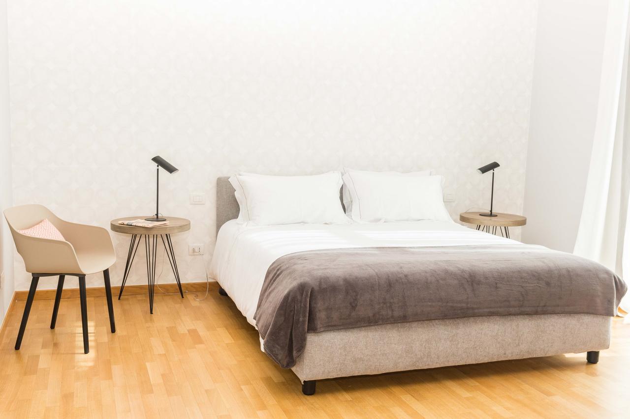 200 Rooms & Terrace Bari Ngoại thất bức ảnh