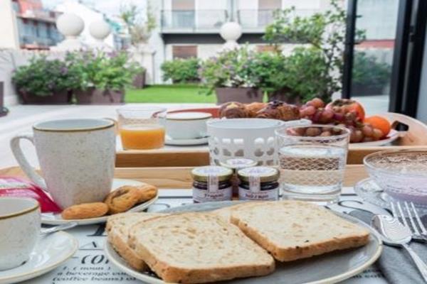 200 Rooms & Terrace Bari Ngoại thất bức ảnh